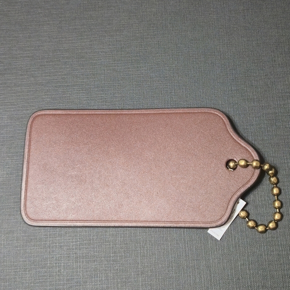 NWT - Coach XL Hangtag Bag Charm - Picture 3 of 5